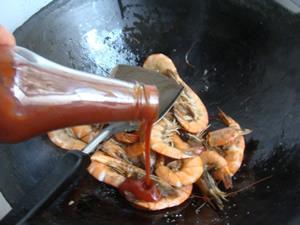 茄汁大虾的做法步骤7