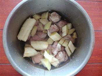 羊肉甘蔗汤的做法步骤4