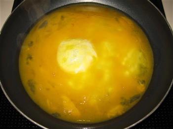 蒜苗炒鸡蛋的做法图解4