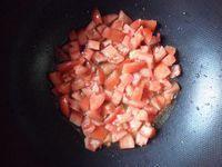 番茄蛤蜊烩饭的做法步骤3