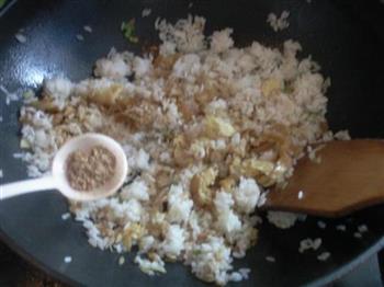 葱油蛋炒饭的做法步骤5