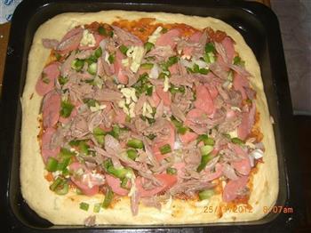 香肠披萨的做法步骤8