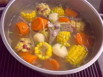 玉米萝卜猪肝汤的做法步骤8