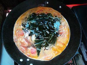 番茄海带汤的做法步骤7