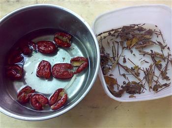 红枣桑寄生蛋茶的做法步骤3