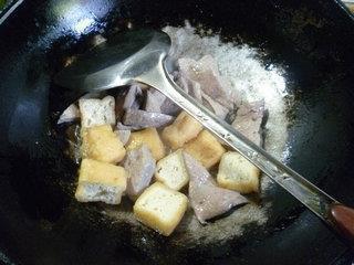 油豆腐炒猪肝的做法步骤11