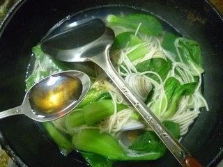 青菜圆蛤拉面的做法步骤11