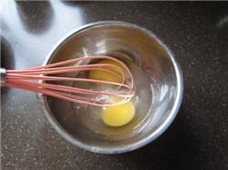 鹅蛋炒蒜薹的做法步骤6