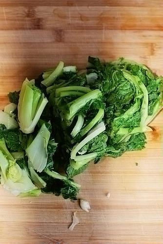 苔菜五花肉炖粉条的做法图解10