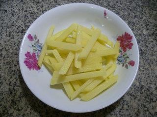 椒盐薯条的做法步骤6