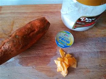 奶酪芝士焗红薯的做法步骤1