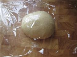 金牛角面包的做法步骤4