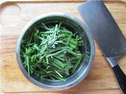 蚝油韭菜豆芽的做法步骤1