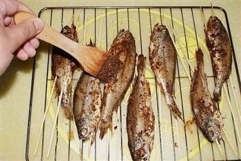 香烤黄花鱼的做法步骤14