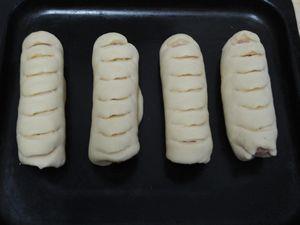 热狗芝士面包的做法步骤7
