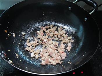 熏豆腐炒肉的做法步骤4
