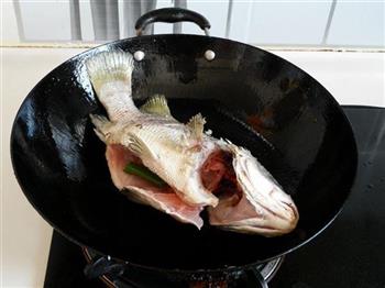 红烧包公鱼的做法步骤5
