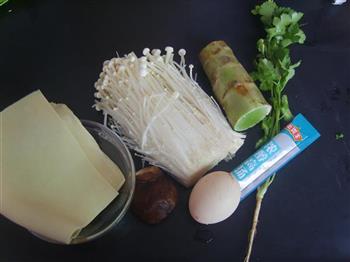 青笋金针菇汤的做法步骤1