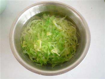 椒油炝圆白菜的做法图解6