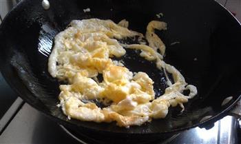 香椿炒鸡蛋的做法步骤6
