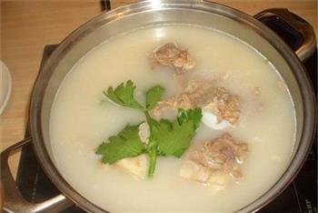 奶香牛骨钙汤的做法步骤2