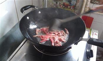 青蒜苗炒肉的做法步骤3