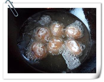 香炸青鱼卤蛋的做法步骤6