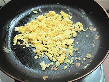 三鲜蛋肉煎饺的做法步骤3