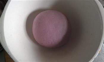 紫薯枣馒头的做法步骤3