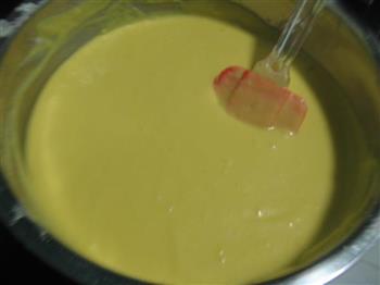 酸奶芒果慕斯蛋糕的做法步骤4