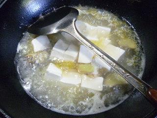 小黄鱼豆腐汤的做法图解8