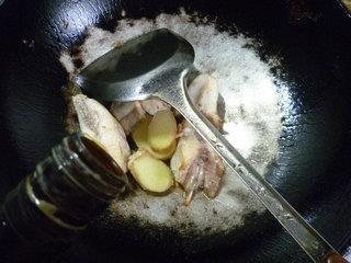 小油方烧橡皮鱼的做法步骤6