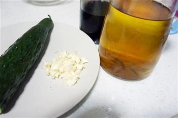 凉拌青瓜的做法步骤2