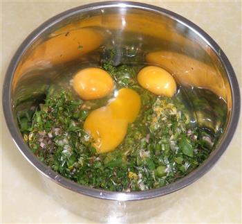 蒲公英煎鸡蛋的做法步骤3
