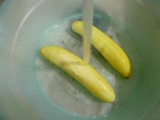糖醋黄瓜的做法步骤2