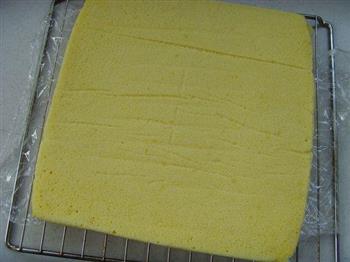果酱蛋糕卷的做法步骤12