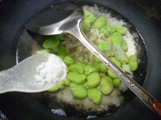 羊尾笋蚕豆蛋花汤的做法步骤10