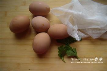 印花卤鸡蛋的做法步骤1