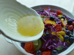 橄榄油果蔬沙拉的做法步骤5
