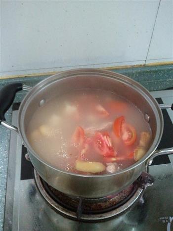 番茄土豆排骨汤的做法步骤9