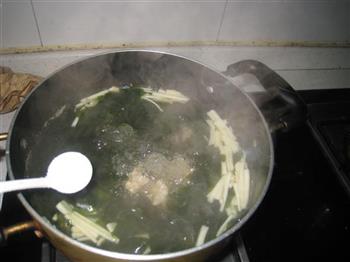 藻菇蛋花汤的做法步骤5