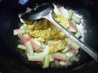 茭白鸡蛋炒西瓜皮的做法步骤14