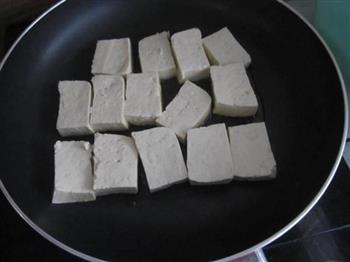 辣白菜焖豆腐的做法图解4