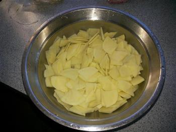 素炒土豆片的做法步骤1