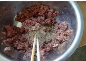 黑椒蜜汁猪肉脯的做法步骤2