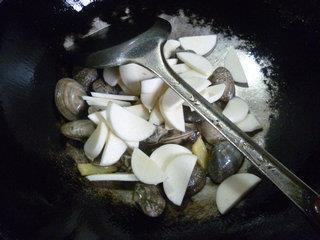 茭白炒花蛤的做法步骤10