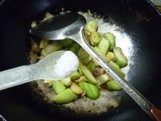 肉末蚕豆炒丝瓜的做法步骤12