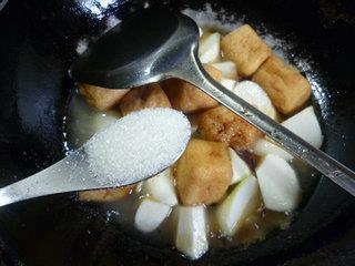 油豆腐烧茭白的做法图解8