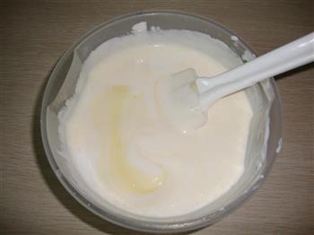自制香草冰淇淋的做法步骤7