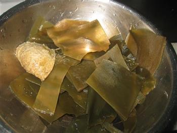 凉瓜海带排骨汤的做法步骤2